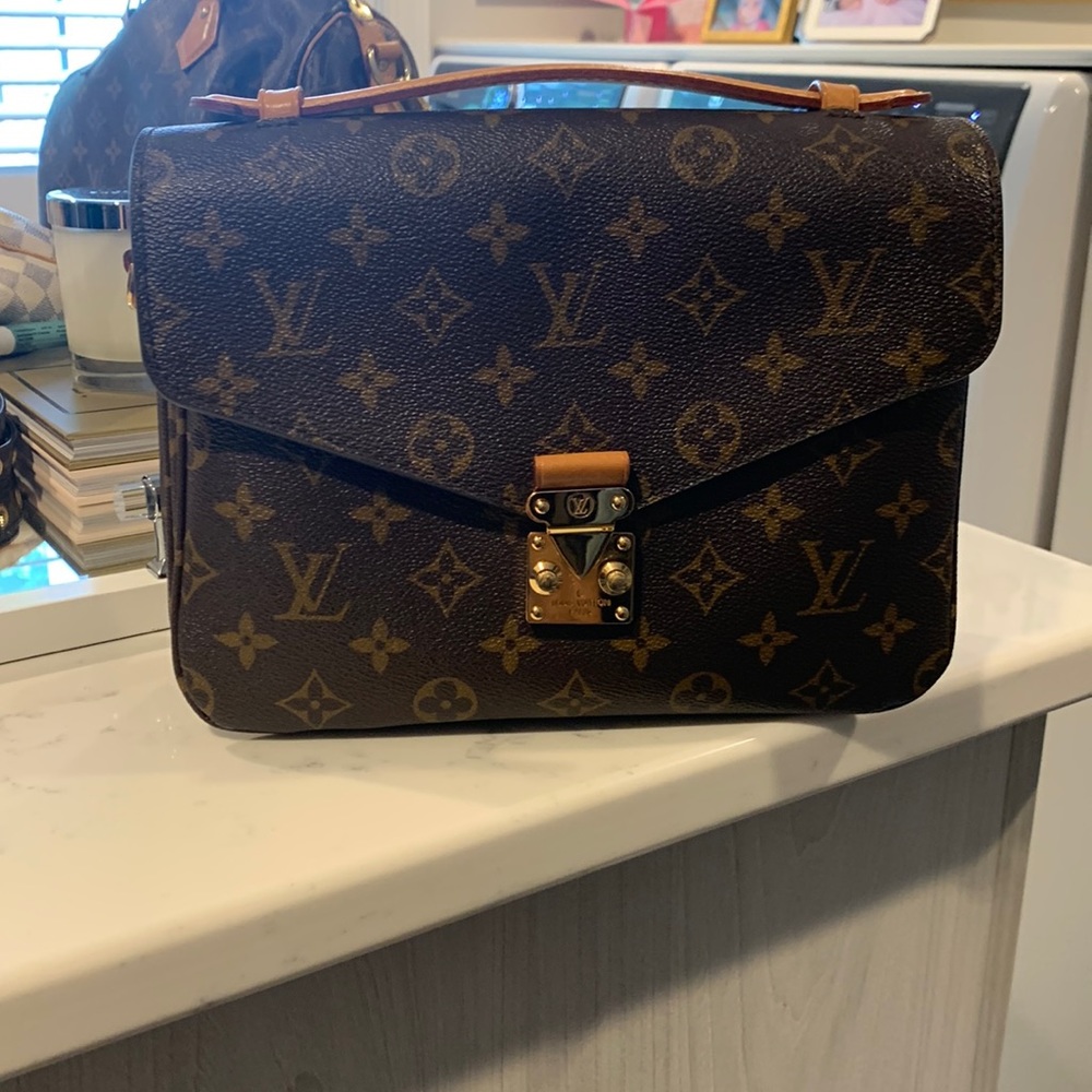 LV bag